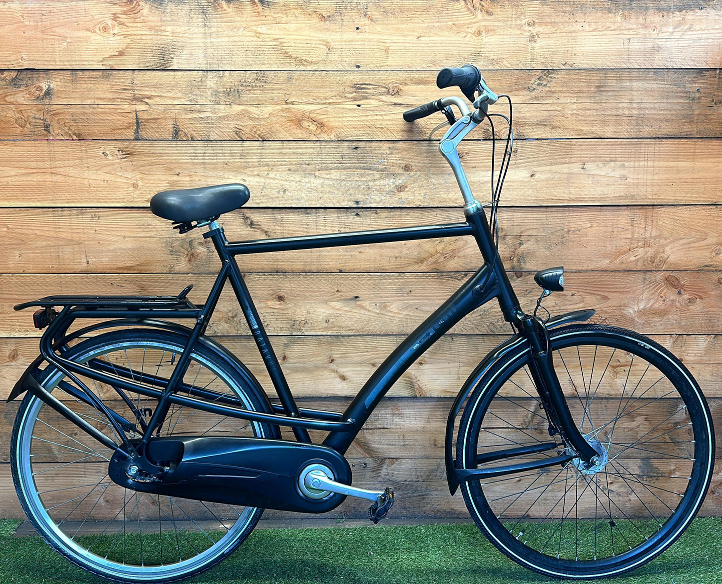 Batavus Mambo 7v 28inch 70cm