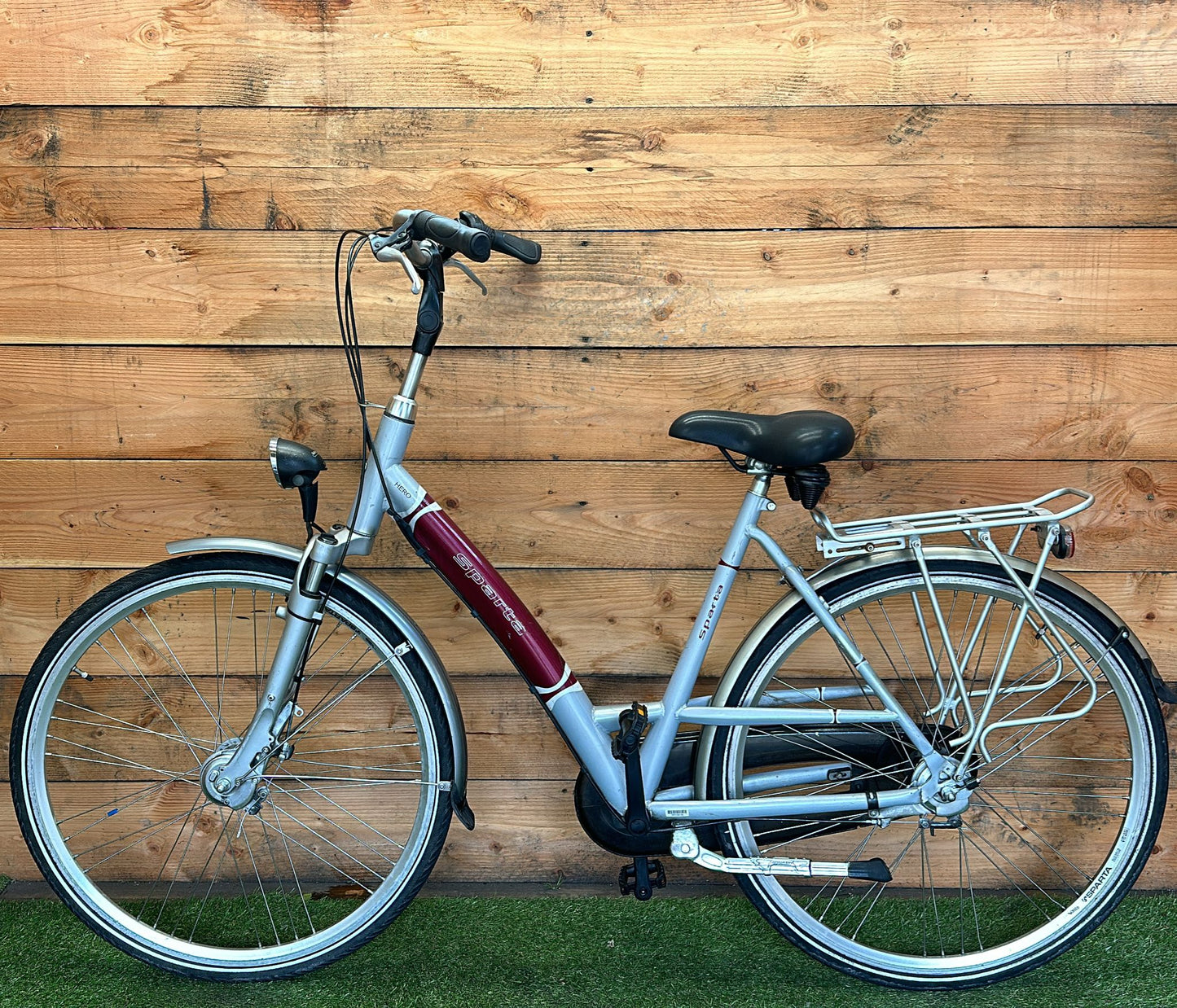Sparta Hero 3v 28inch 53cm