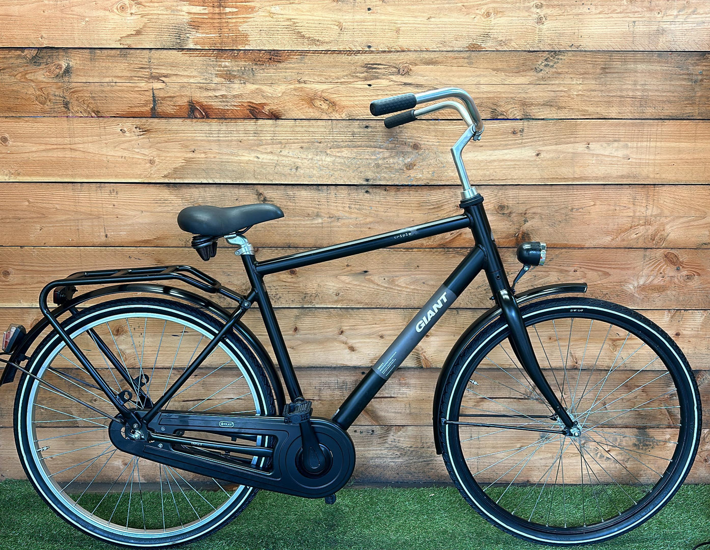 Giant Triple X 28inch 60cm