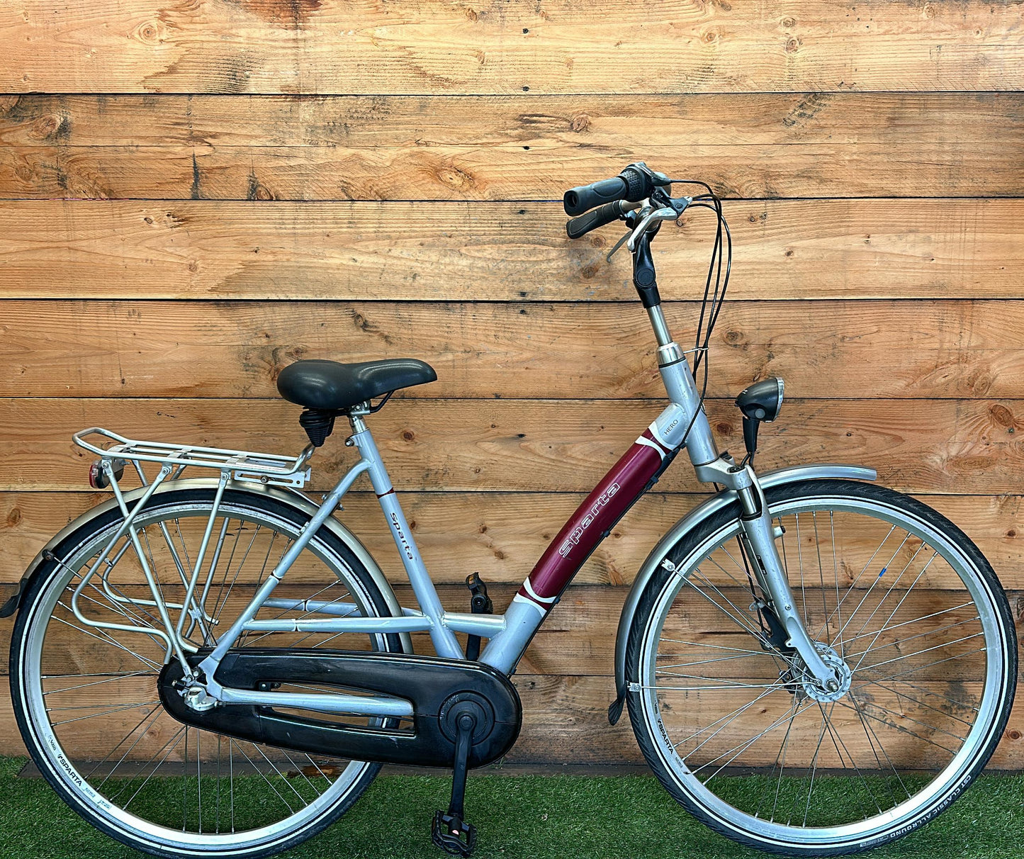 Sparta Hero 3v 28inch 53cm